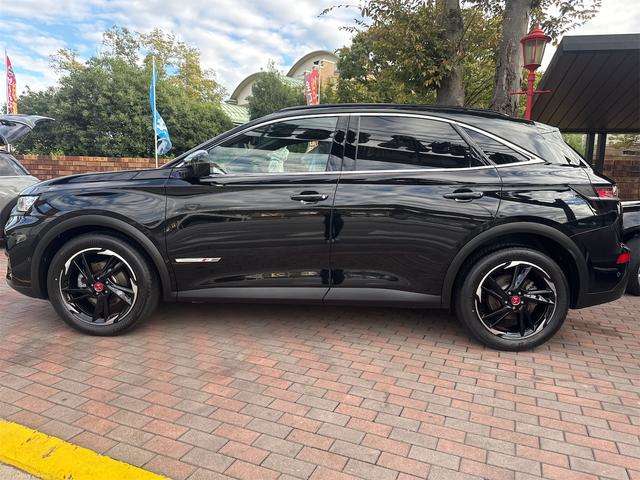 DS Automobiles DS 7 Crossback 10
