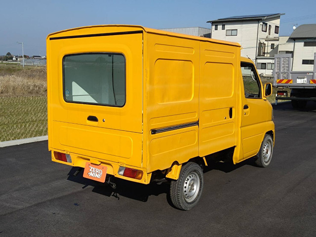 Mitsubishi Minicab Truck 2
