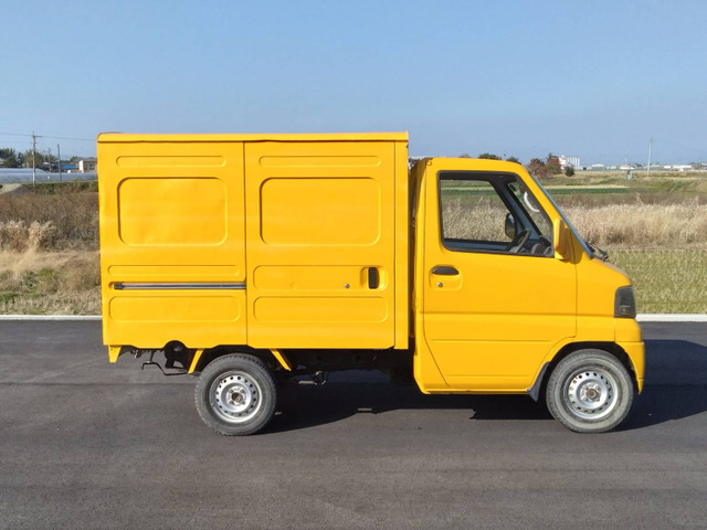 Mitsubishi Minicab Truck 6