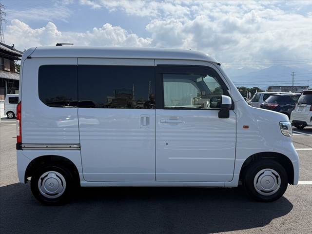 Honda N-VAN 11