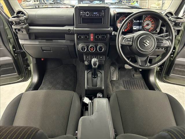 Suzuki Jimny Sierra 4