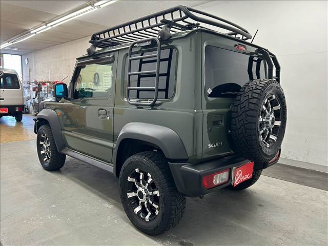 Suzuki Jimny Sierra 10