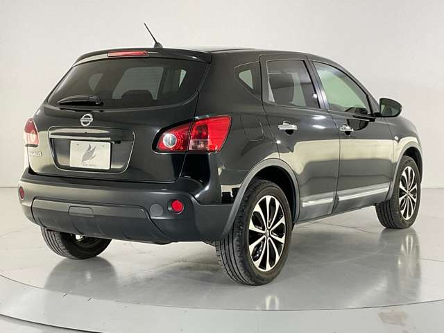 Nissan Dualis 10