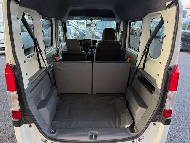 Honda N-VAN 11