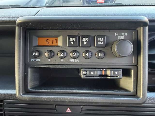 Honda N-VAN 8