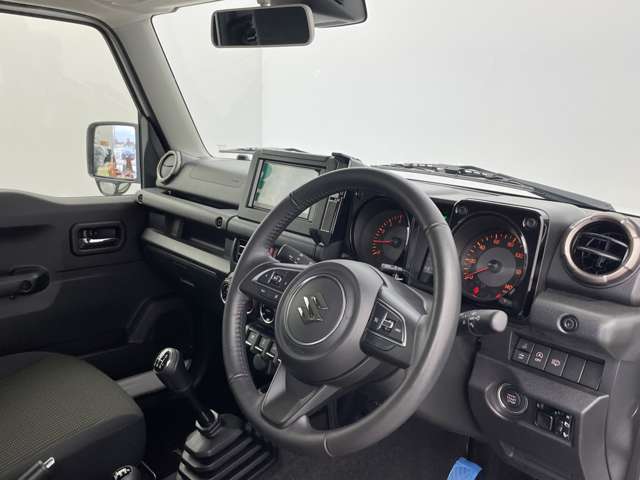 Suzuki Jimny 8
