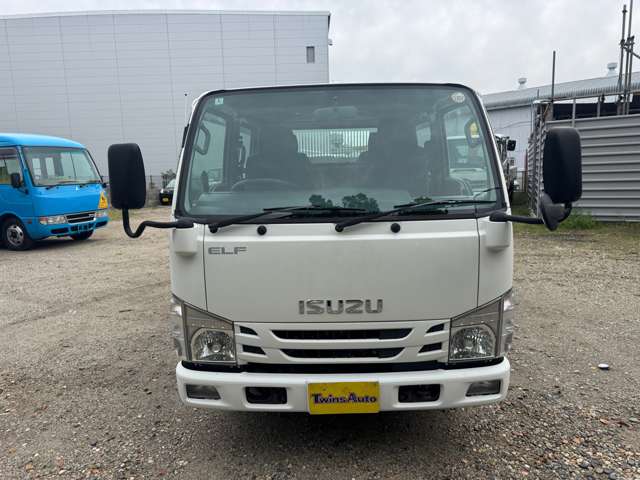 Isuzu Elf 6