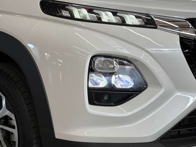 Suzuki Fronx 8