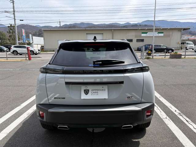 Peugeot SUV 2008 7