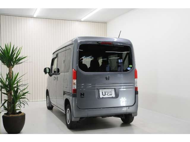 Honda N-VAN 8
