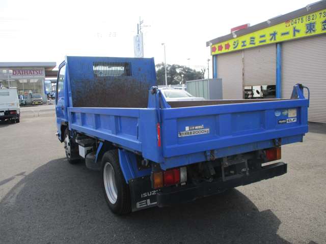 Isuzu Elf 5