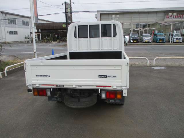Isuzu Elf 5