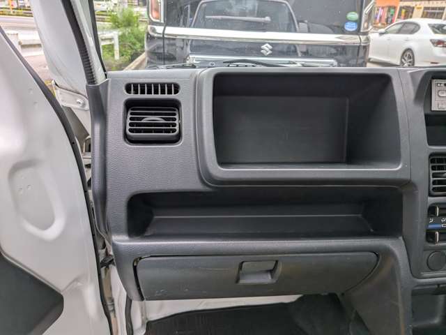 Suzuki Carry 12
