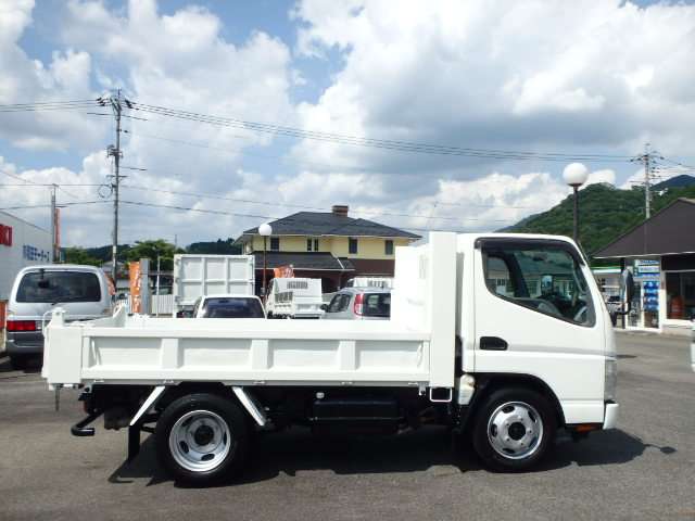 Mitsubishi Fuso Canter 12