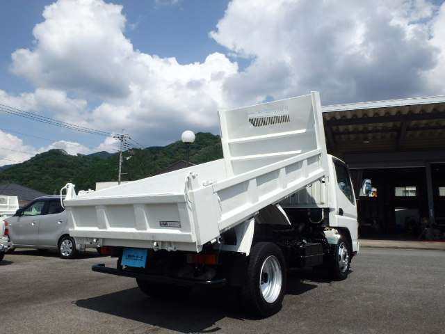 Mitsubishi Fuso Canter 6