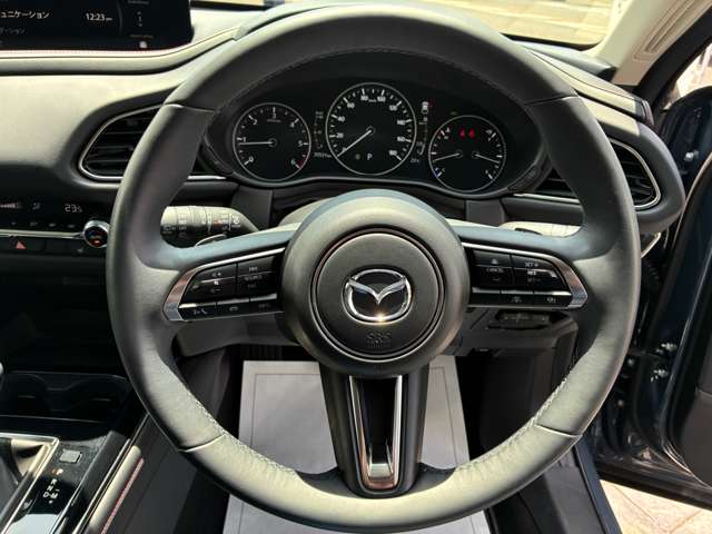 Mazda CX-30 4
