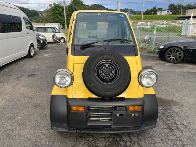 Daihatsu Midget II 2