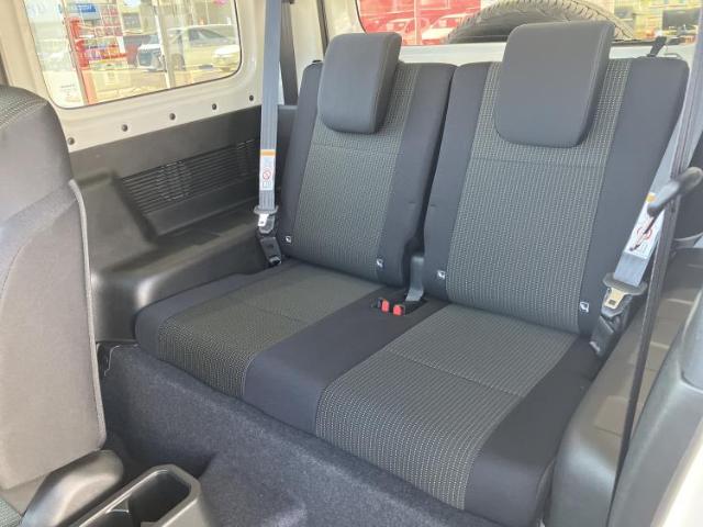 Suzuki Jimny Sierra 11