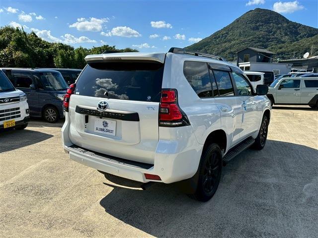 Toyota Land Cruiser Prado 5