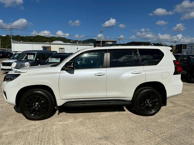 Toyota Land Cruiser Prado 8