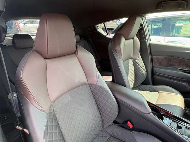 Toyota C-HR 10