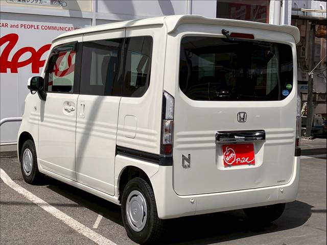Honda N-VAN 8