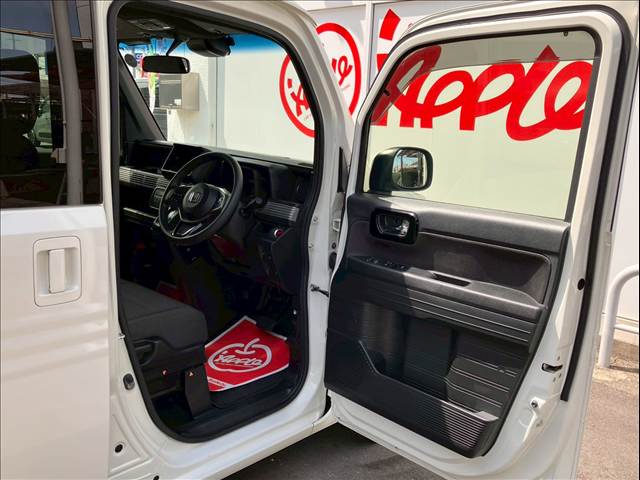 Honda N-VAN 9