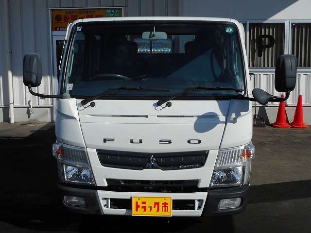 Mitsubishi Fuso Canter 3