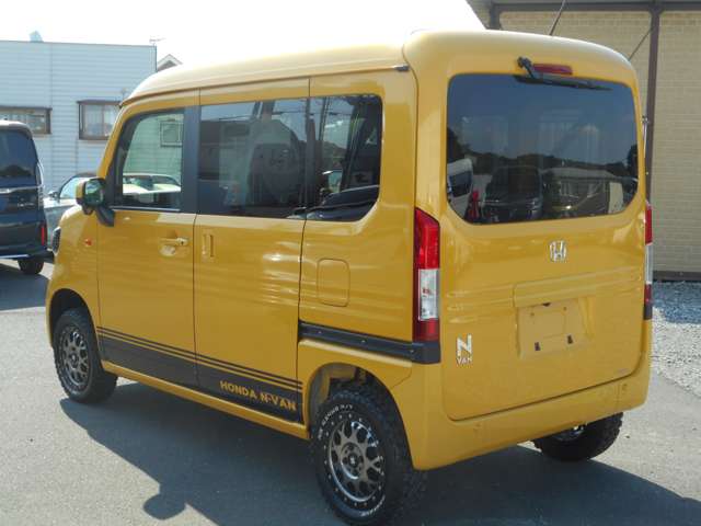 Honda N-VAN 4
