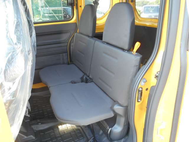 Honda N-VAN 10