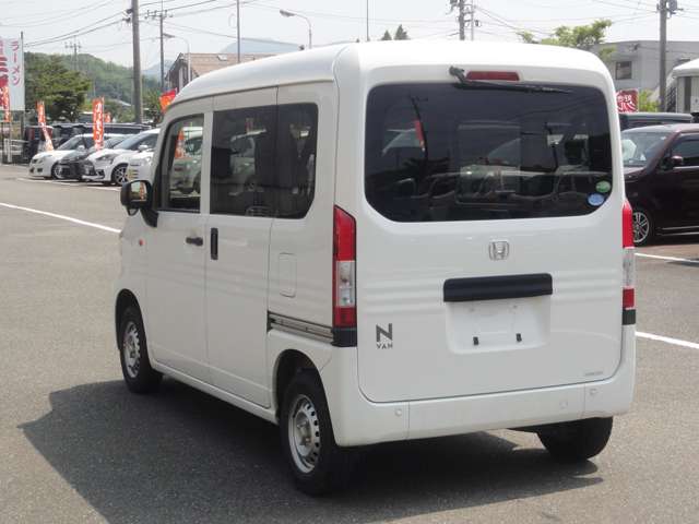 Honda N-VAN 9