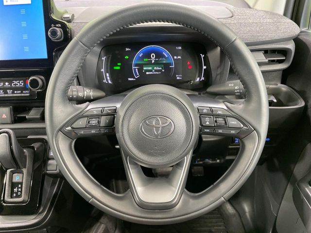 Toyota Sienta 13