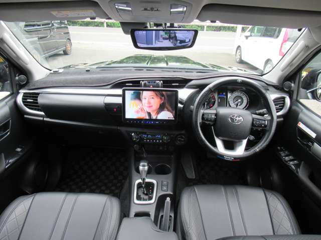 Toyota Hilux 3