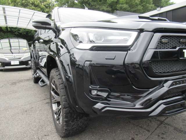 Toyota Hilux 4