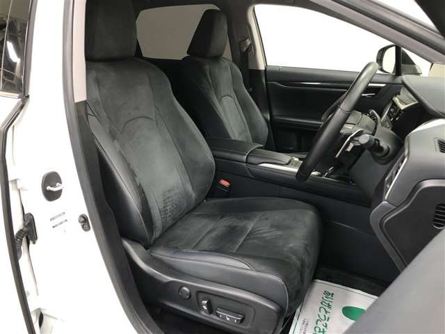 Lexus RX 10