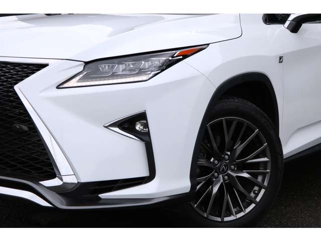 Lexus RX 6