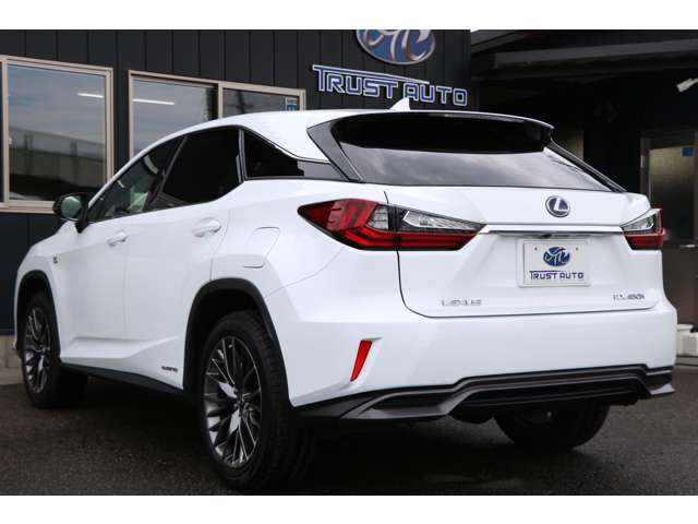 Lexus RX 8