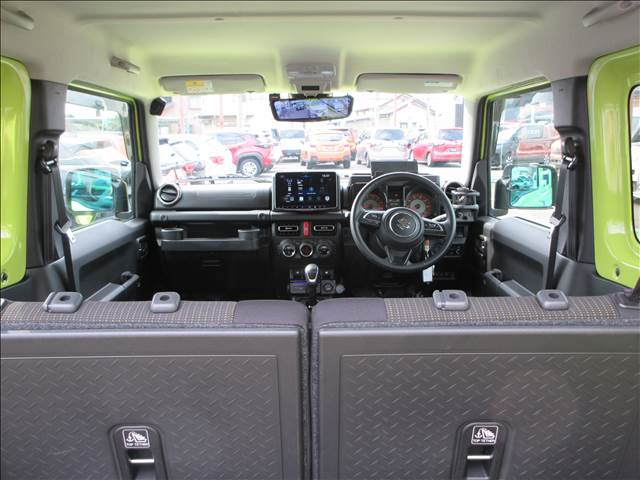 Suzuki Jimny 12