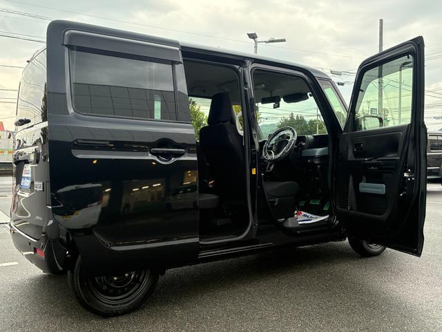 Suzuki Spacia Base 8