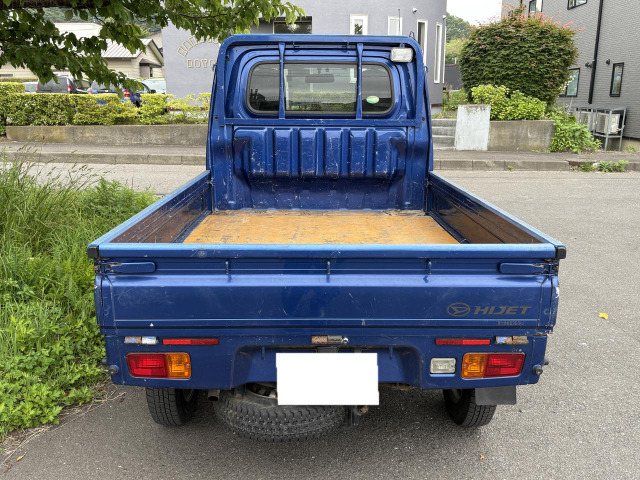 Daihatsu Hijet Truck 3