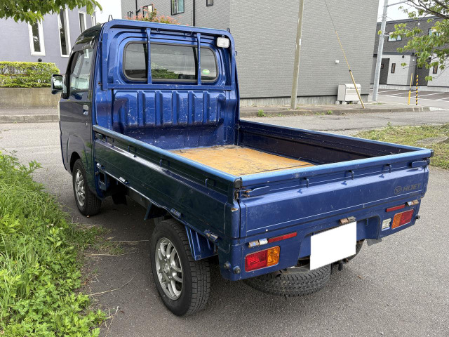 Daihatsu Hijet Truck 4