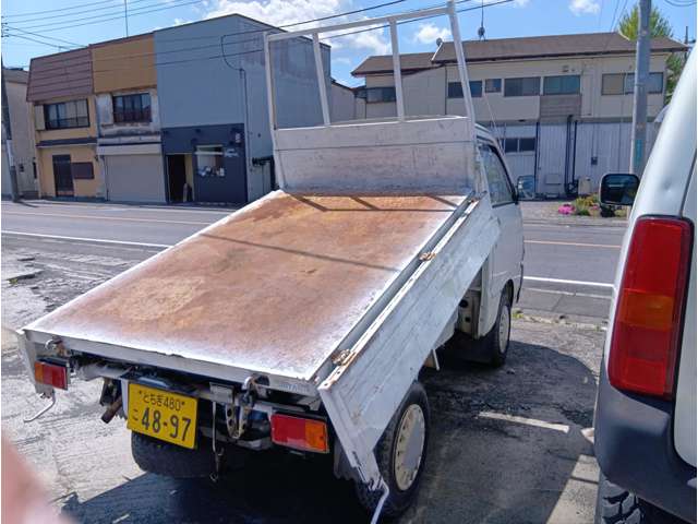 Daihatsu Hijet Pickup 6