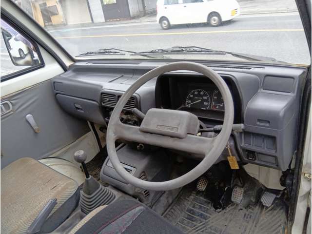 Daihatsu Hijet Pickup 9