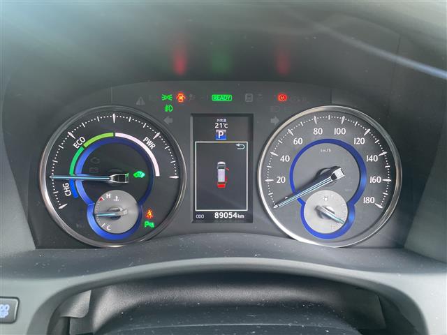 Toyota Vellfire 6