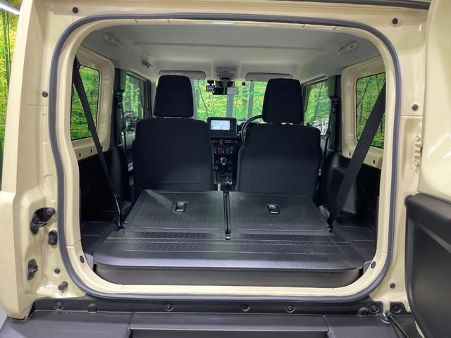 Suzuki Jimny 11