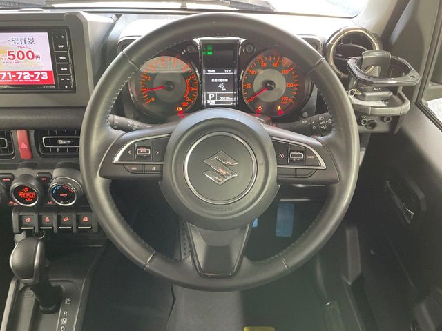 Suzuki Jimny 12