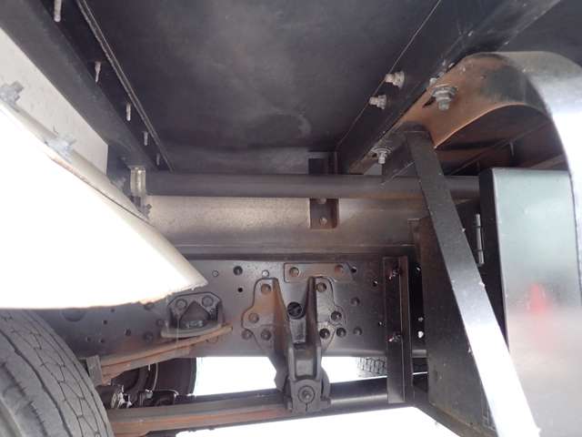 Mitsubishi Fuso Fighter 12