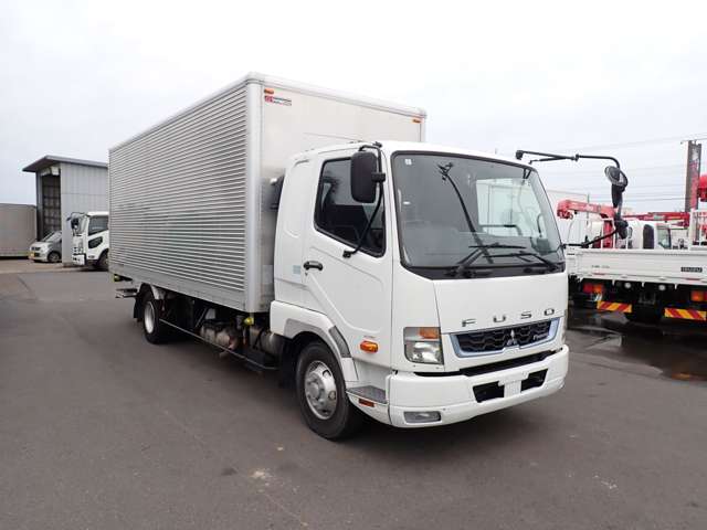 Mitsubishi Fuso Fighter 4