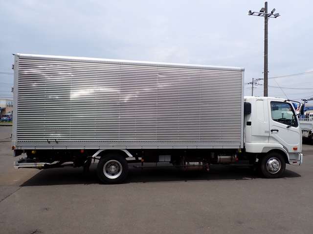 Mitsubishi Fuso Fighter 5