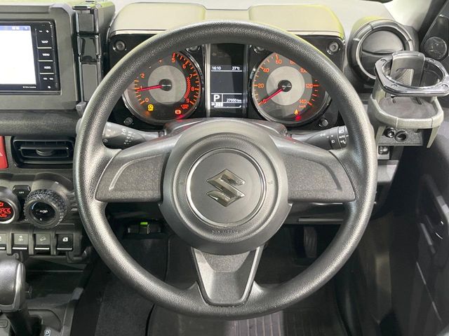Suzuki Jimny 11